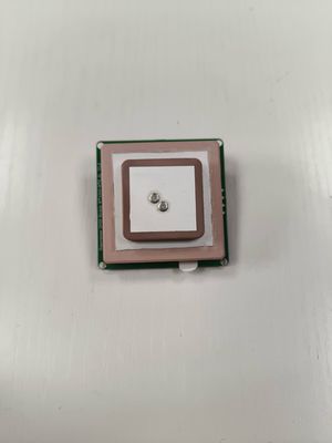 High precision RTK board with lora antenna and double laminated ceramic antenna for centimeter-level positioning of UAVs